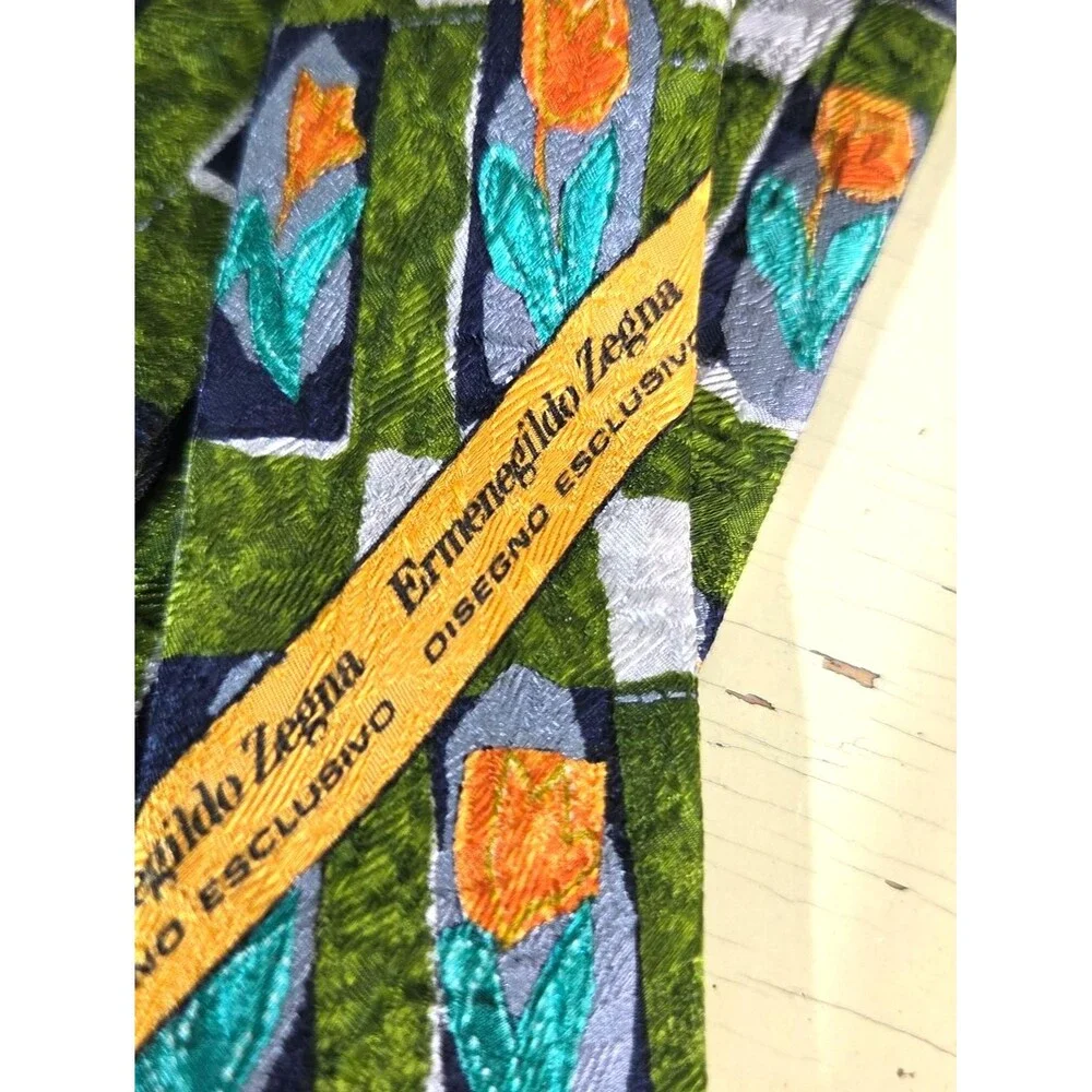 Ermenegildo Zegna Silk Tie Tulip Geometric Floral Pattern Made In Italy Designer